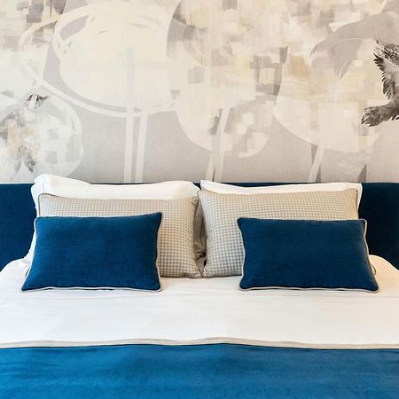 Donna Giacinta Blu Luxury Flat Apartment Bari Bagian luar foto