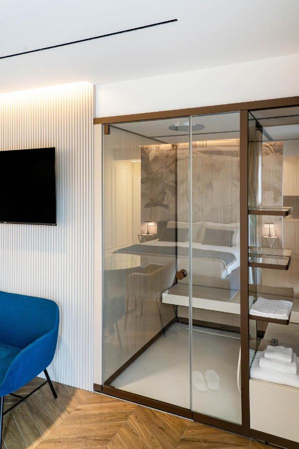 Donna Giacinta Blu Luxury Flat Apartment Bari Bagian luar foto