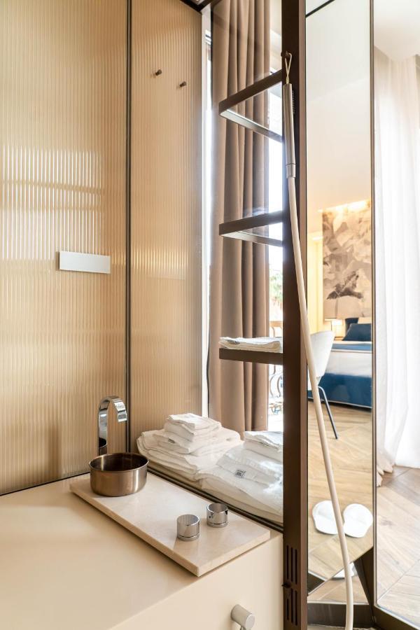Donna Giacinta Blu Luxury Flat Apartment Bari Bagian luar foto