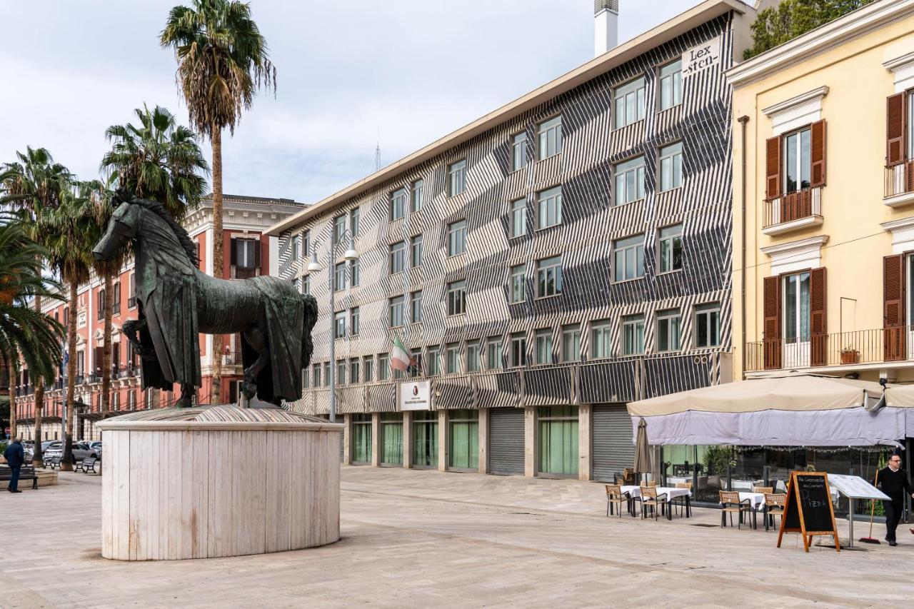 Donna Giacinta Blu Luxury Flat Apartment Bari Bagian luar foto